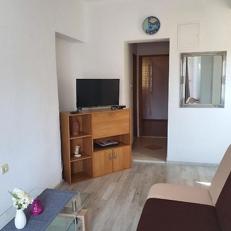 Apartman Dusanka Jovic มาคาร์สกา ภายนอก รูปภาพ